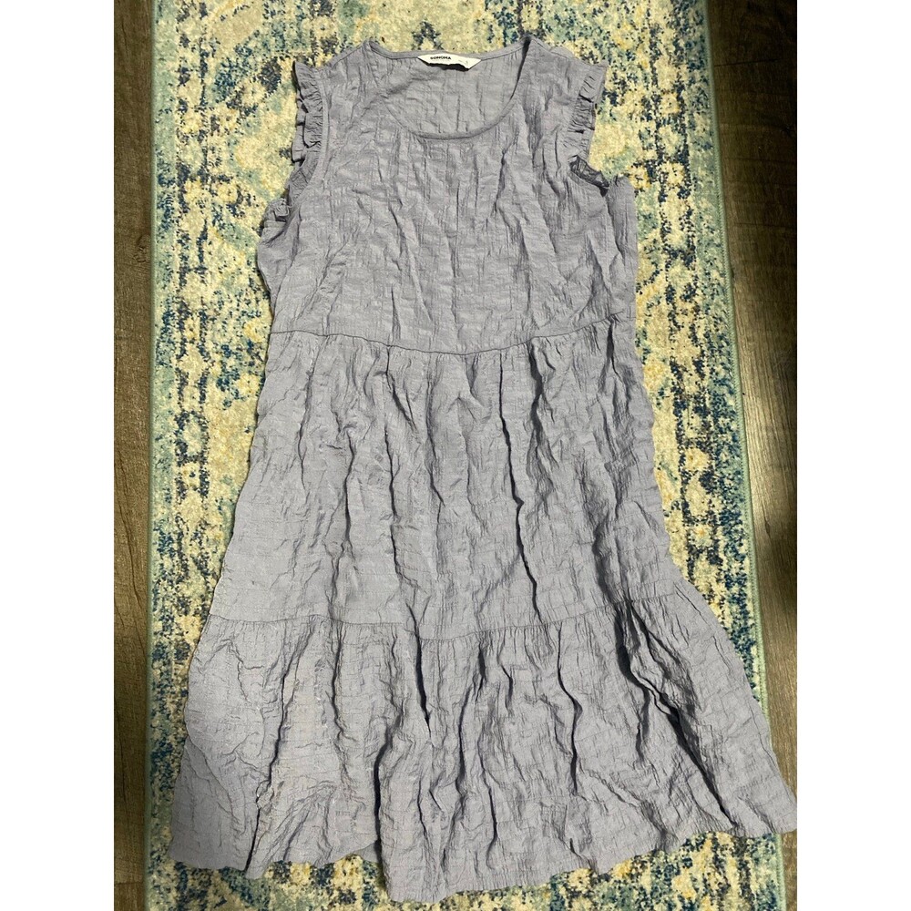 Sleeveless dress